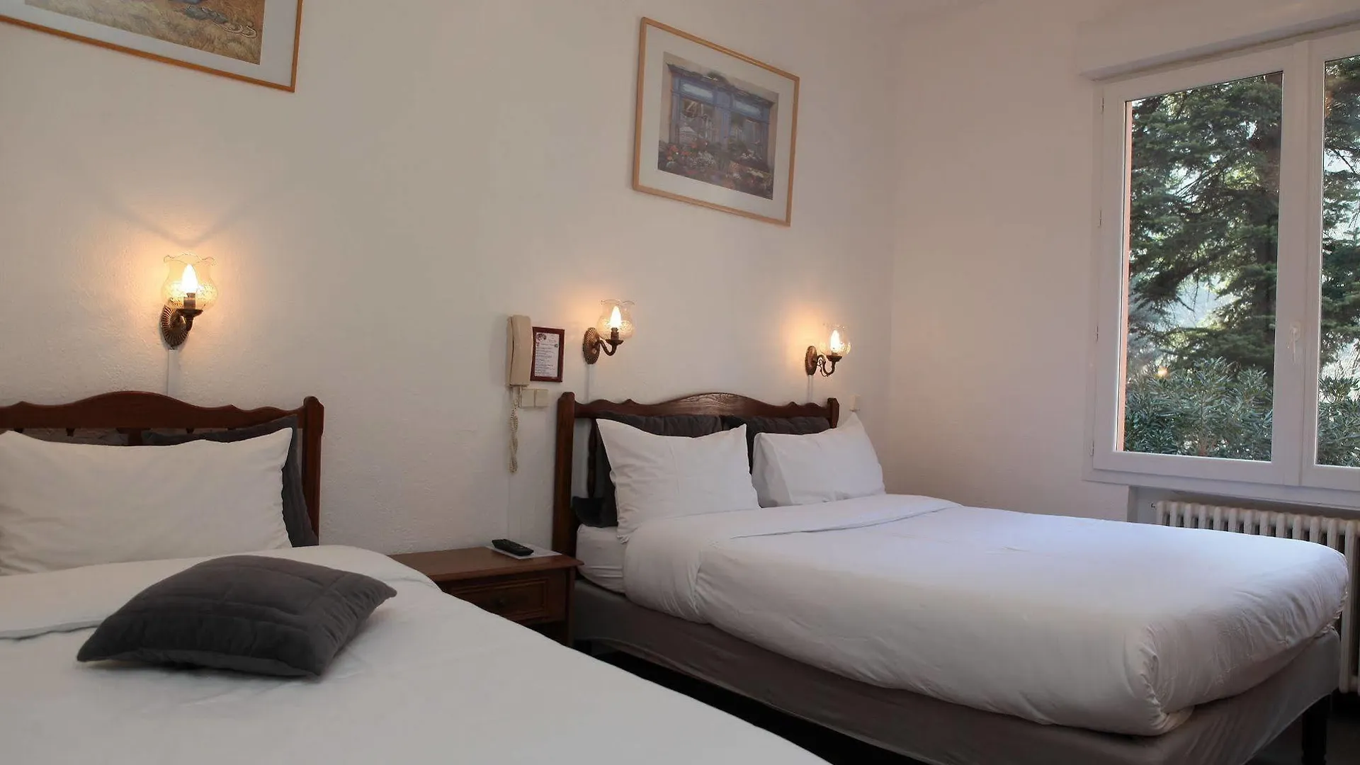 Auberge Les Gorges Du Loup Tourrettes-sur-Loup Hotel